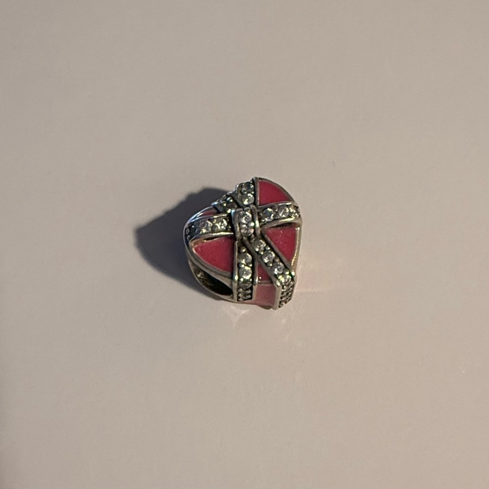 Pandora . Gifts Of Love Magenta Charm S925 Authentic Sterling Silver Bead